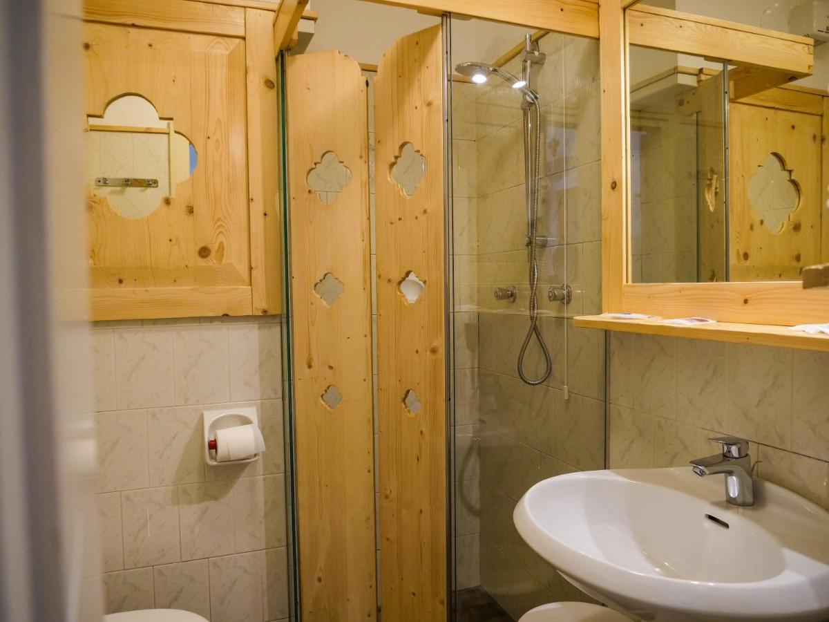 Hotel Al Sasso Di Stria Andraz المظهر الخارجي الصورة